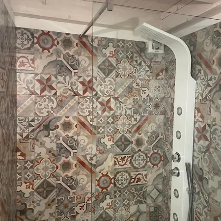 Corte Scarcia شقة فندقية أُجينتو