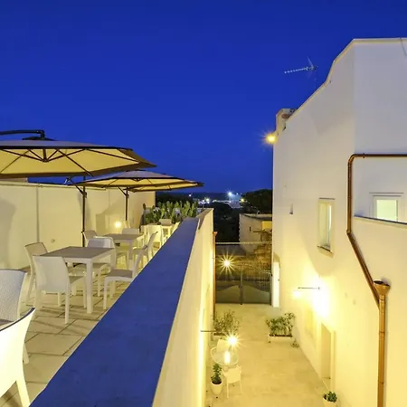 מלון דירות Corte Scarcia 3*