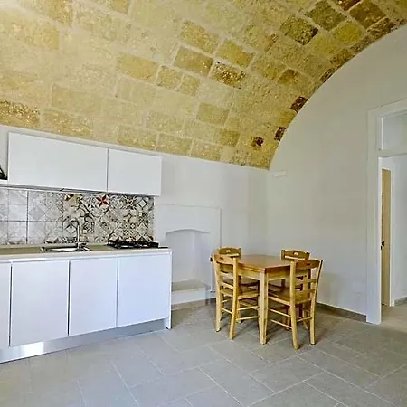 Corte Scarcia 3* Ugento